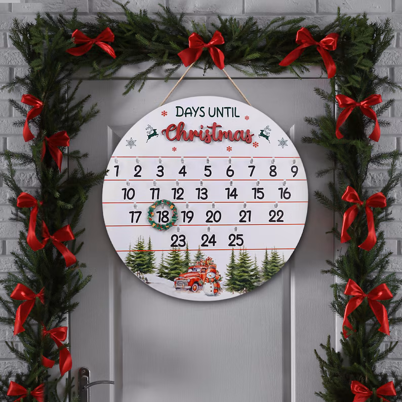Round Christmas Countdown Advent Calendar